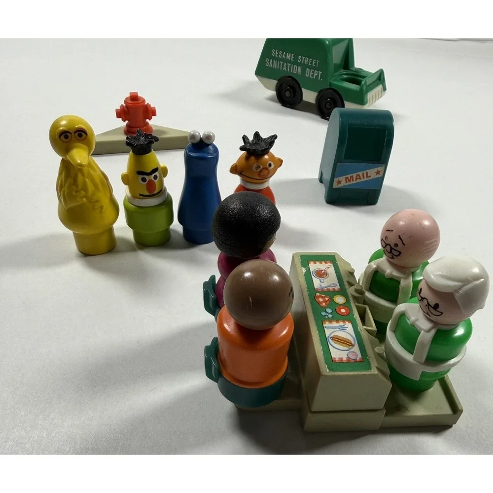 12 Piece Vintage Fisher Price Little People Sesame Street Figures Toys 1970s